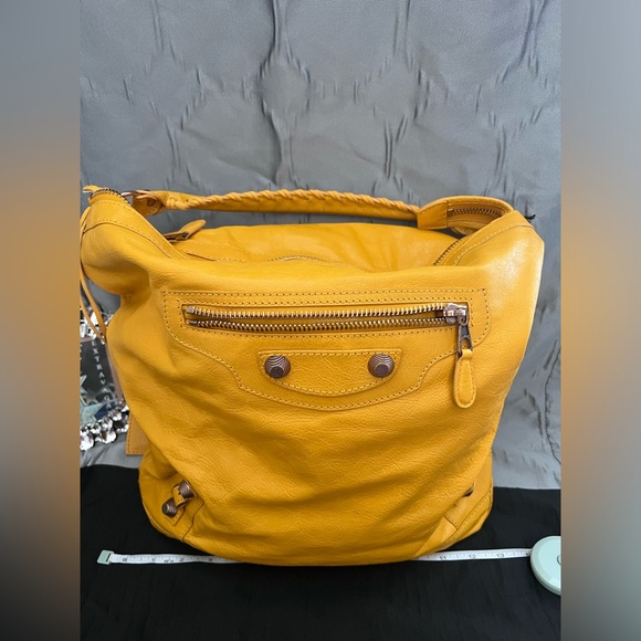 Authentic Preloved Balenciaga - Picture 8 of 12